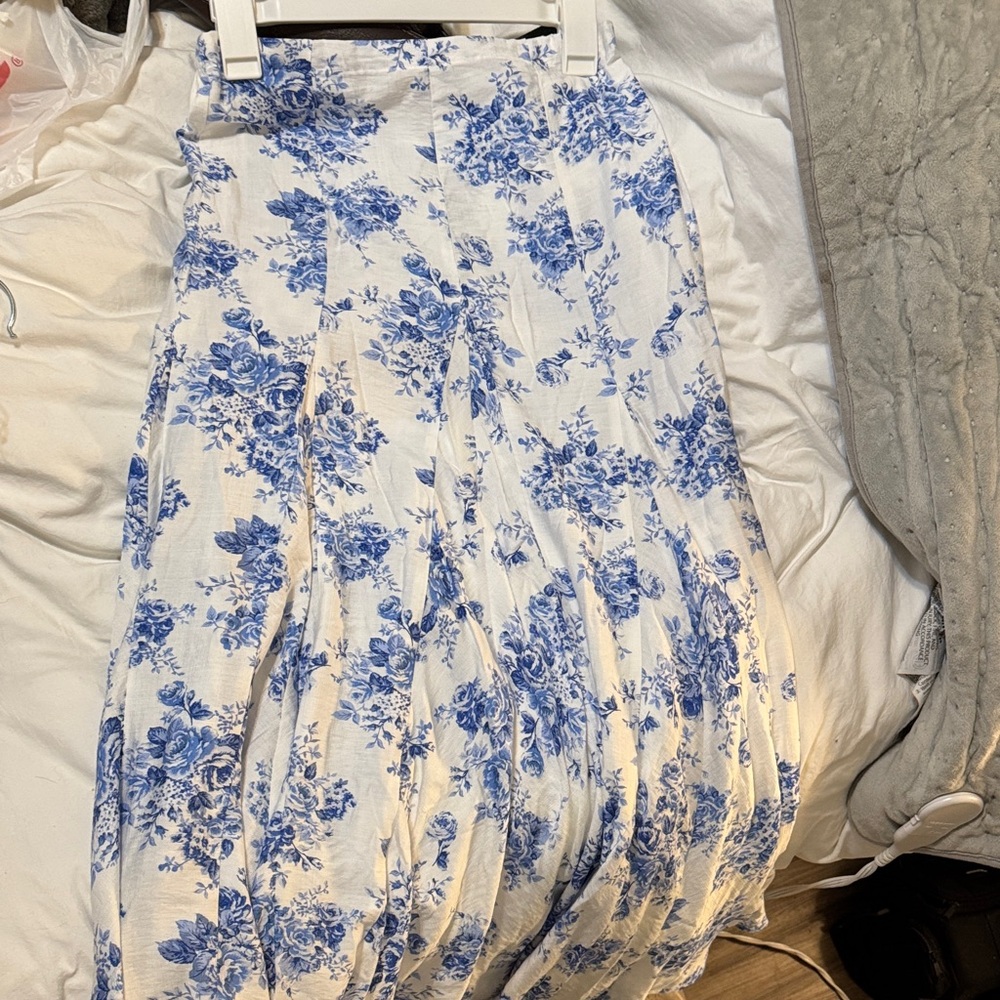 Olivaceous Blue and White Floral Maxi Skirt